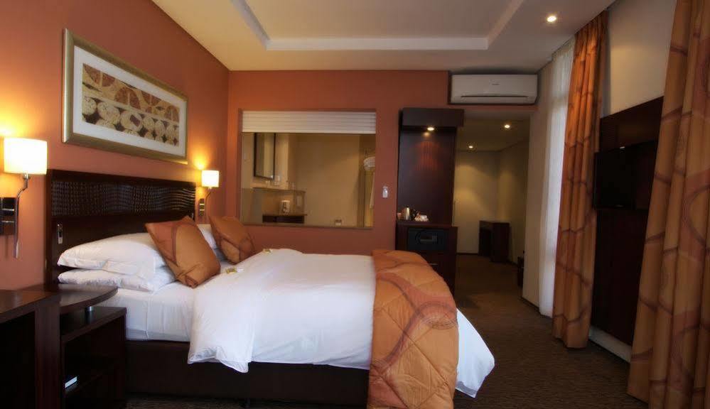 City Lodge Hotel Hatfield, Pretoria Exterior photo